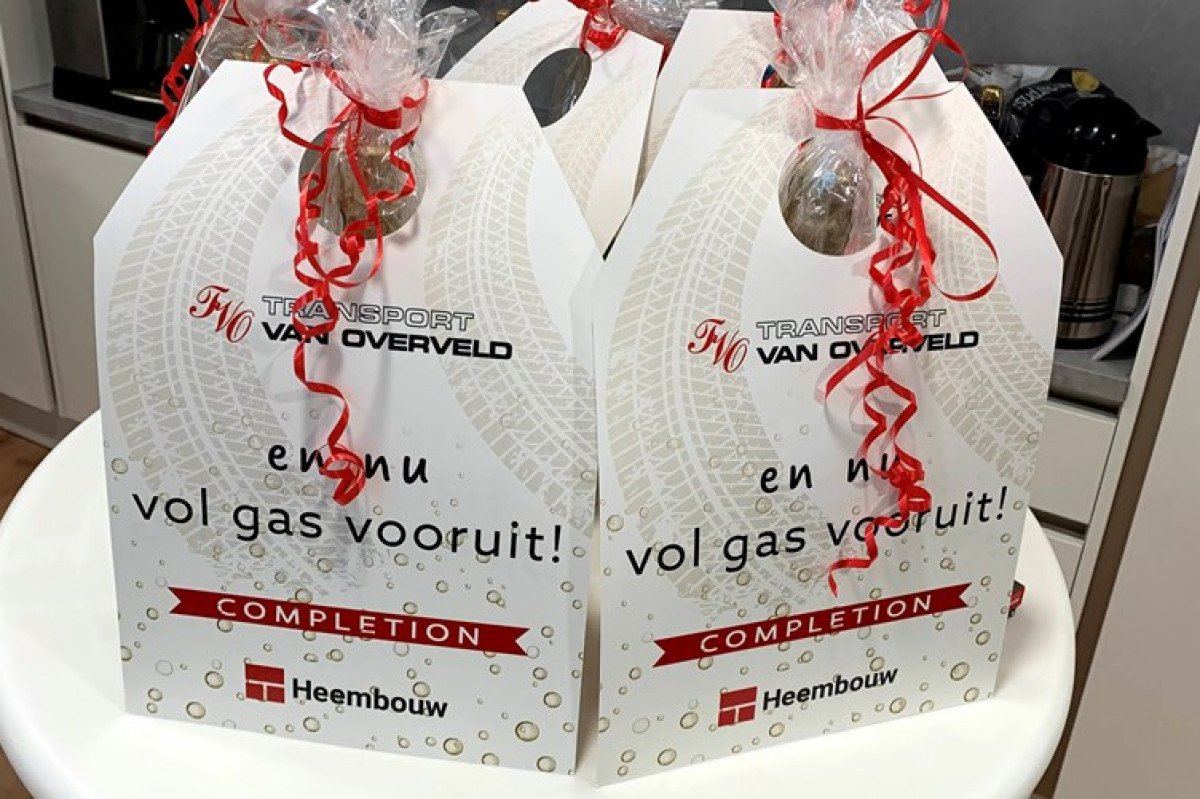 Heembouw levert bedrijfspand op aan Transport van Overveld