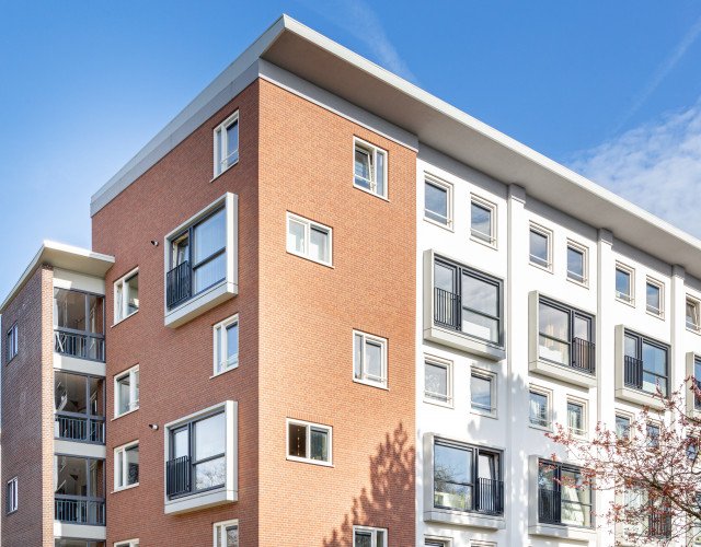 Gevel verduurzaming 120 woningen Mathenesserweg Rotterdam