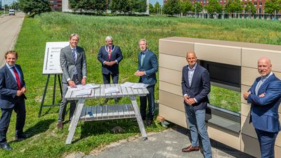 NVM en Heembouw tekenen de aannemingsovereenkomst voor de realisatie van het nieuwe hoofdkantoor van NVM