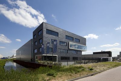nieuwbouw kantoor Scandia Stores Spijkenisse