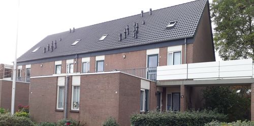 verbeteronderhoud aan 56 woningen aan de Meidoornrode en Bloemenschans in Voorhout