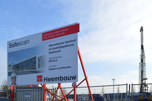 Nieuwbouw kantoor Safescan Zoetermeer eerste paal