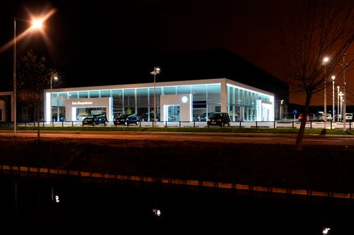 Autoshowroom Volkswagen