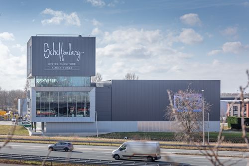 Exterieur bedrijfspand Schaffenburg ontwerp Heembouw Architecten
