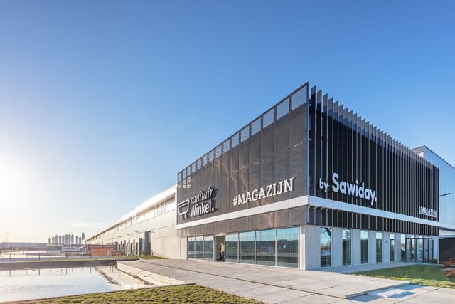 Modern distributiecentrum voor warehousing en/of e-commerce