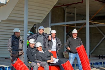 Collega's op de bouw