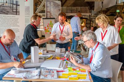 Innovatie en verbinding centraal op klantevent ‘Aan Tafel!’ bij Heembouw