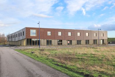 Duurzaam bedrijfsverzamelgebouw BIJ HANZA